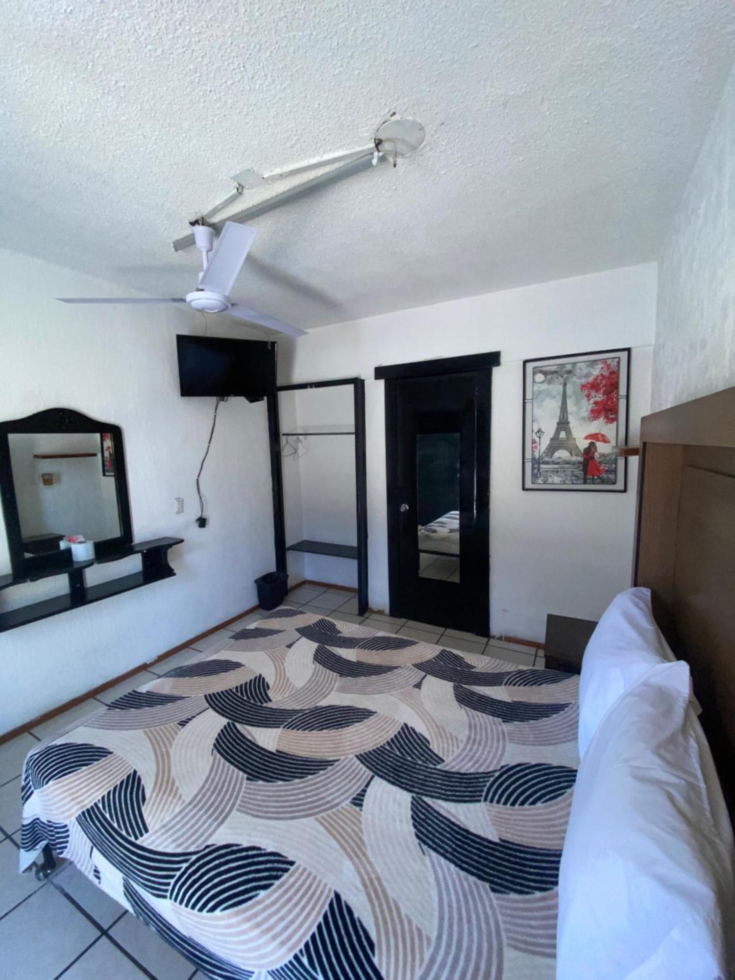 Hotel Puerto Vallarta Zapopan Esterno foto
